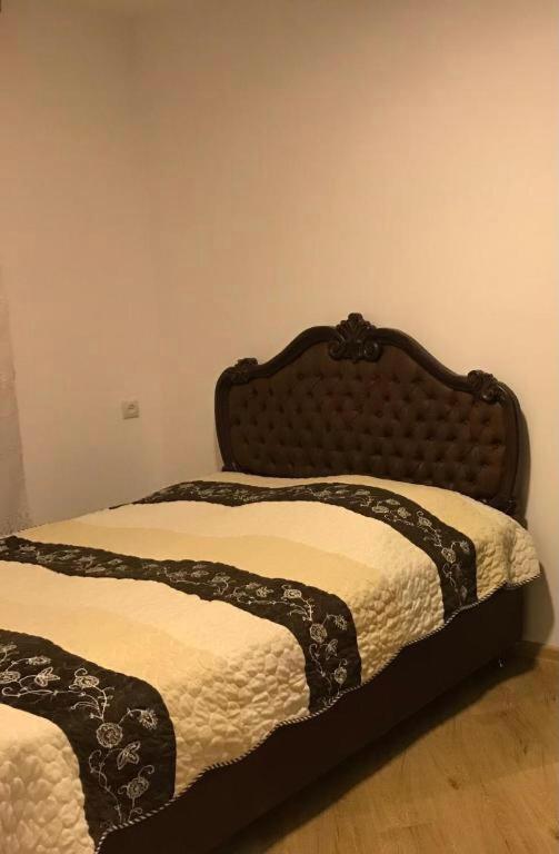 Zviad Guest House Borjomi Ngoại thất bức ảnh