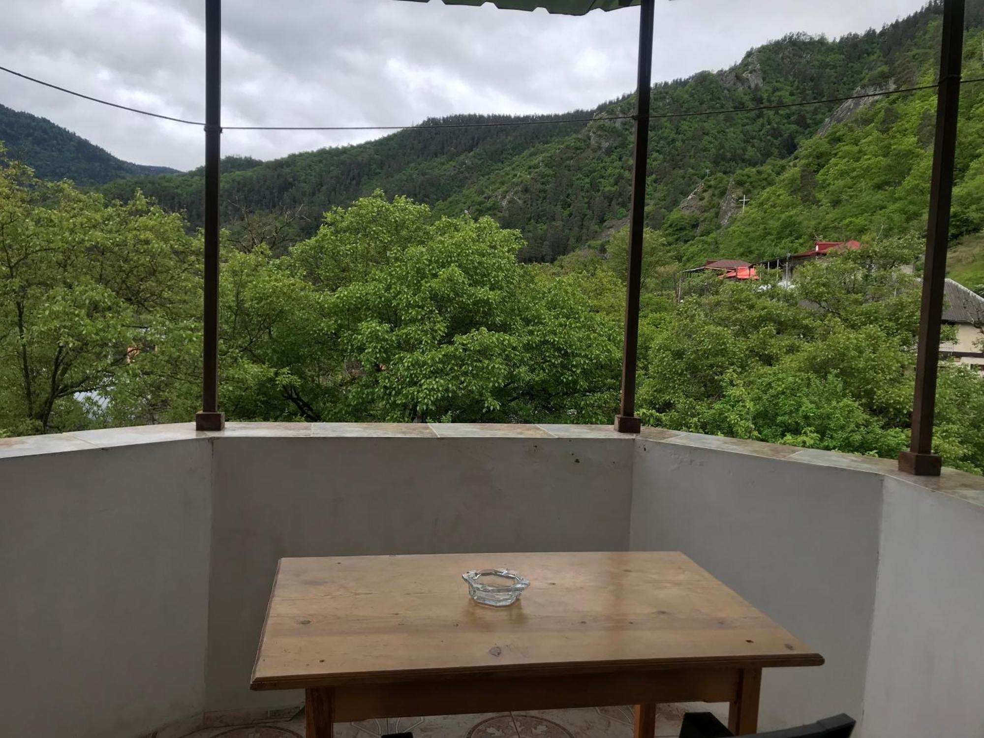 Zviad Guest House Borjomi Phòng bức ảnh
